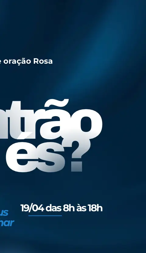 Tecido azul-marinho iluminado em dobras suaves.